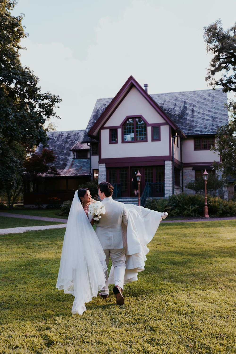 05 Couple Carry Historic Estate jpgat The Grove Redfield Estate RW