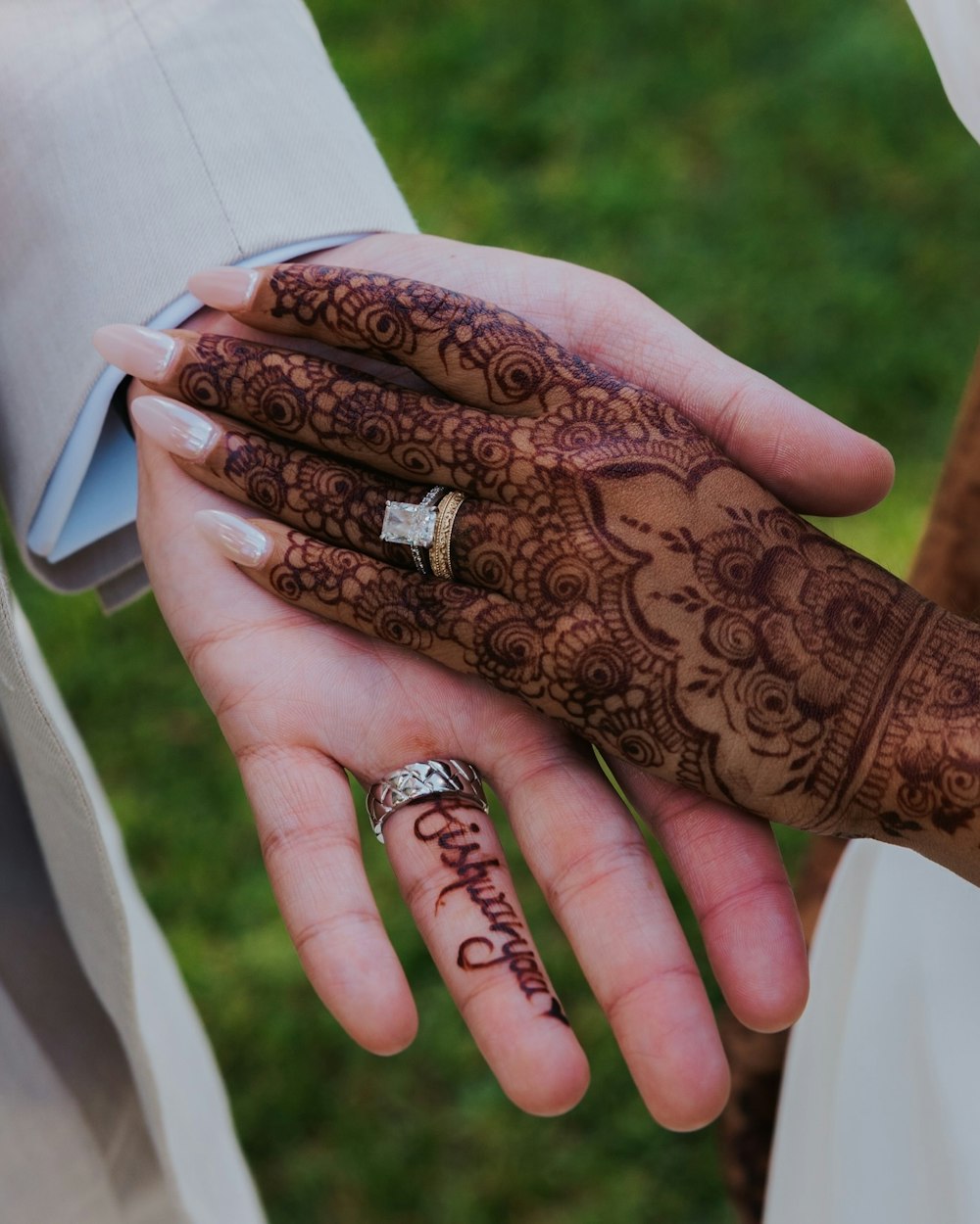08 Newlyweds Rings Henna at The Grove Redfield Estate RW